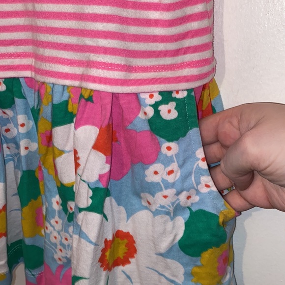 ✨✨HP Mini Boden floral and striped summer dress sleeveless with pockets - Picture 4 of 6